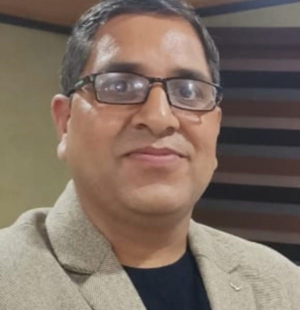 Dr Nitesh Kumar