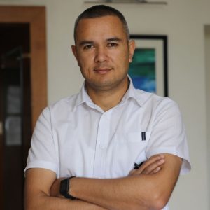 Dr. Gaurav